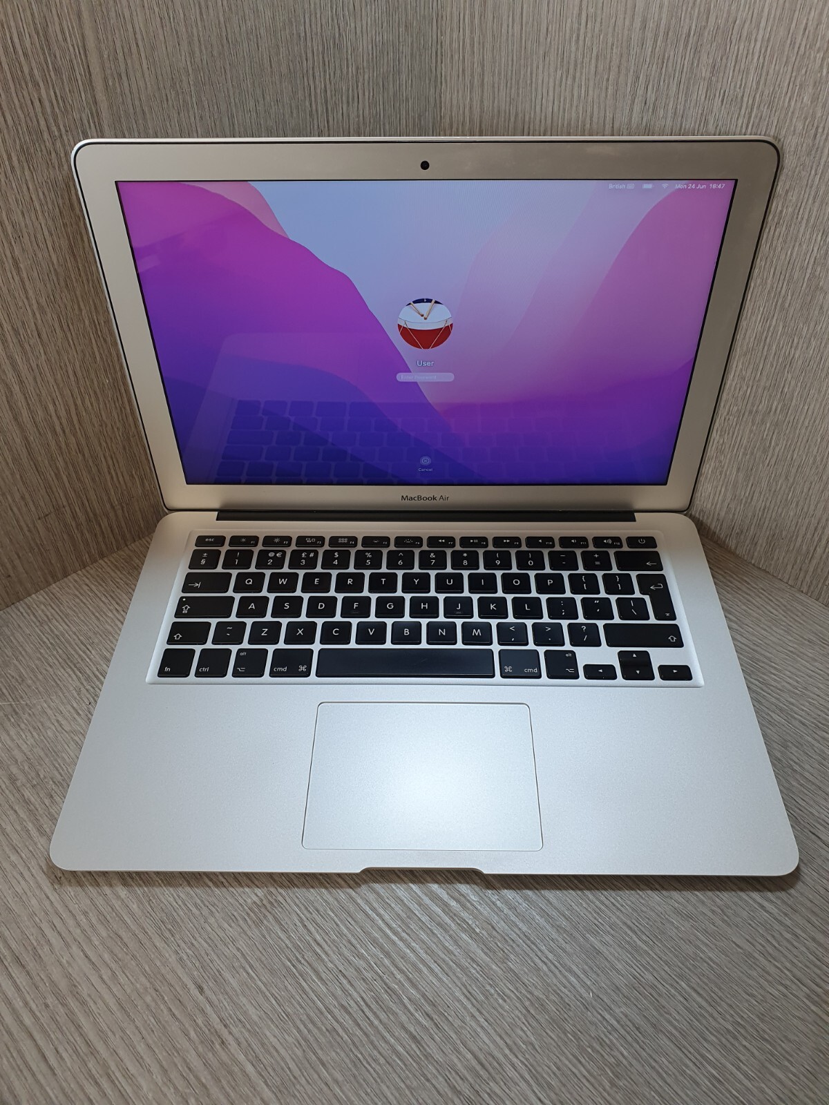 MacBook Air 13インチ early 2015 Apple MacBook Air 13