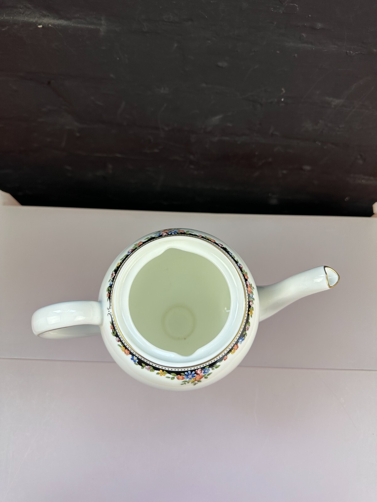 Wedgwood Osborne R4699 2 Pint Replacement Coffee Pot Base