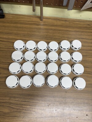 (1) Simplex 4098-9701 Photoelectric Mapnet Truealarm Smoke Detector Head