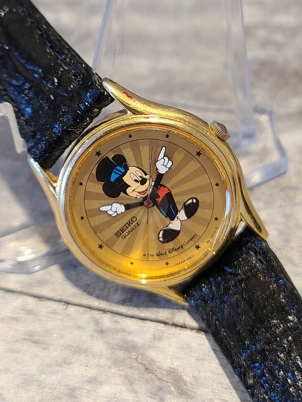 Часы Mickey Mouse Top Hat Seiko Quartz 