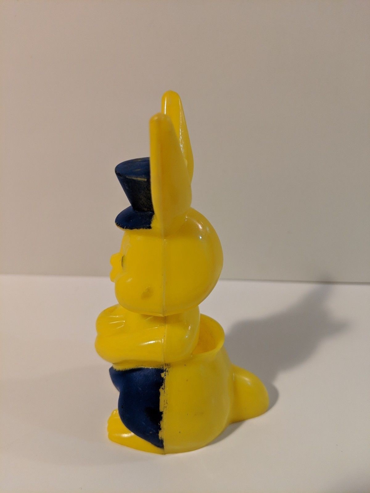 Vintage 50's Rosbro Hard Plastic Easter Bunny Rabbit Candy Container 4