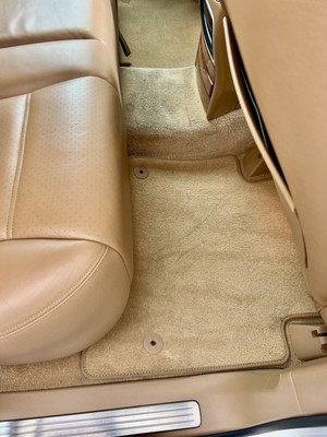 image 4 of interior