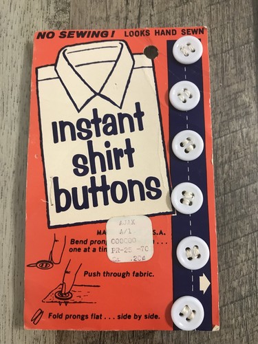 VINTAGE BUTTONS ON A CARD RETRO LOT OF 23 MIX MATCH SEWING INSTANT SHIRT BUTTONS