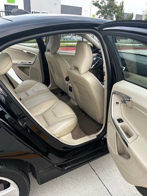 image 2 of interior