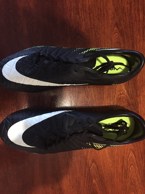 nike hypervenom size 