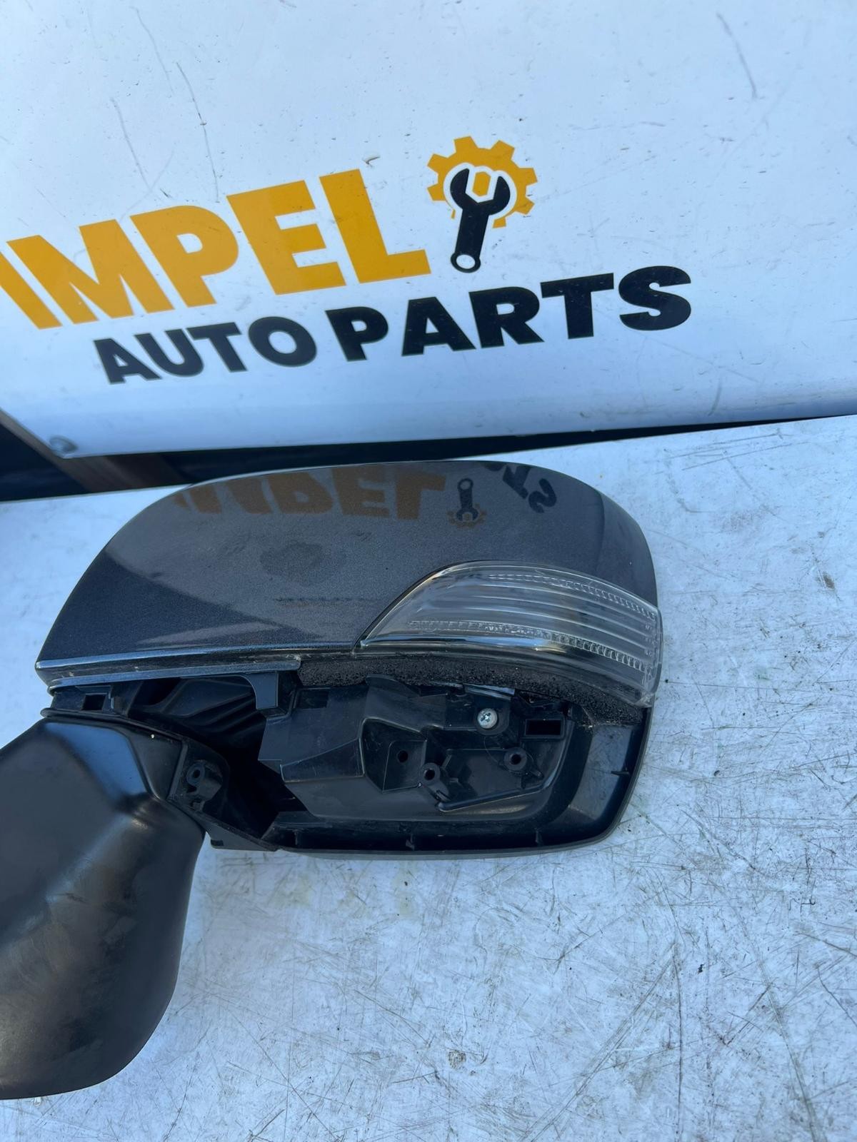 SUBARU FORESTER SJ 09/2012-08/2018 LEFT DOOR MIRROR WITH FLASHER NON HEATED - thumbnail 3