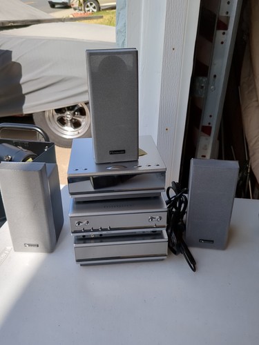 W/ 3 Speakers