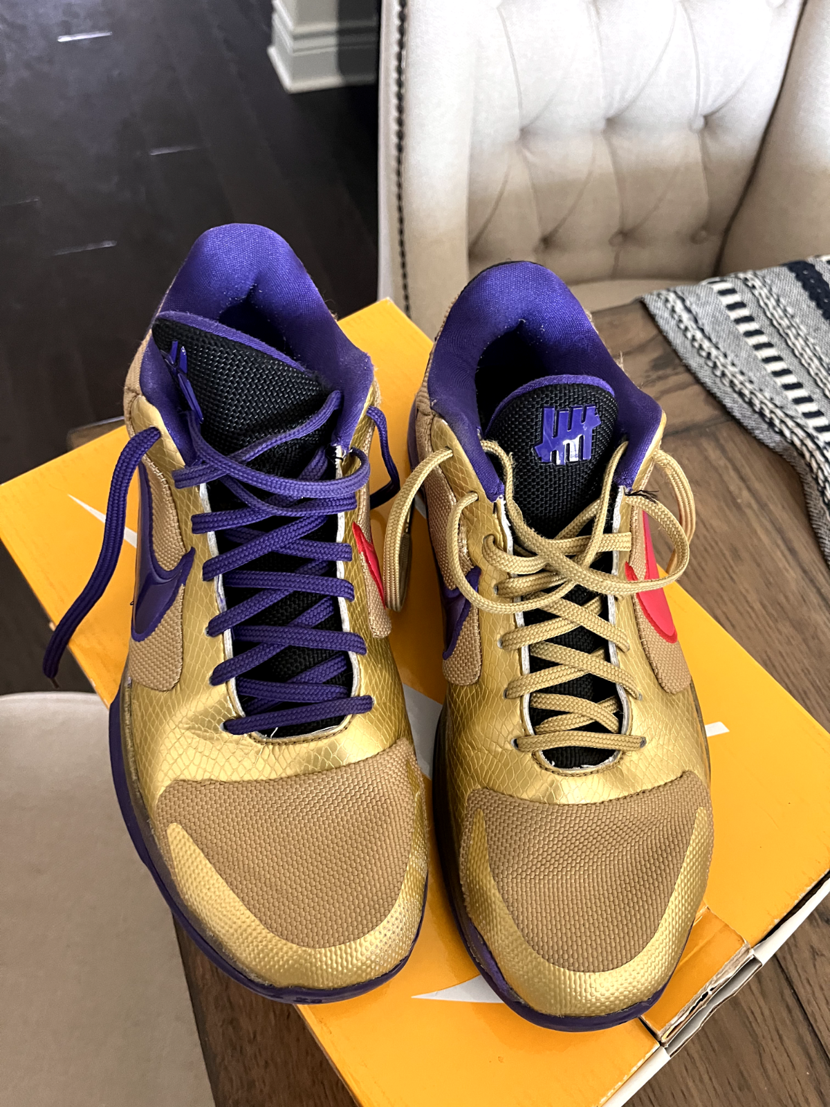 Size 10 - Nike Zoom Kobe 5 Protro x Undefeated Hall Of Fame