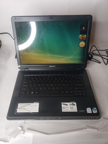 Sony Vaio CR pcg-5j2l Core 2 Duo T7500@2.20GHz 4GB RAM 200GB Sony Vaio CR pcg-5j2l Core 2 Duo T7500@2.20GHz 4GB RAM 200GB