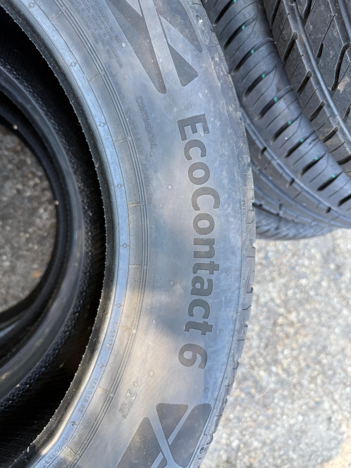 New 225 55 17 Continental, Eco Contact 6, XL, 101W, x1 Tyre (F1_tyres) YD166