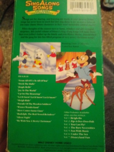 Disneys Sing Along Songs - Very Merry Christmas Songs (VHS, 1997)