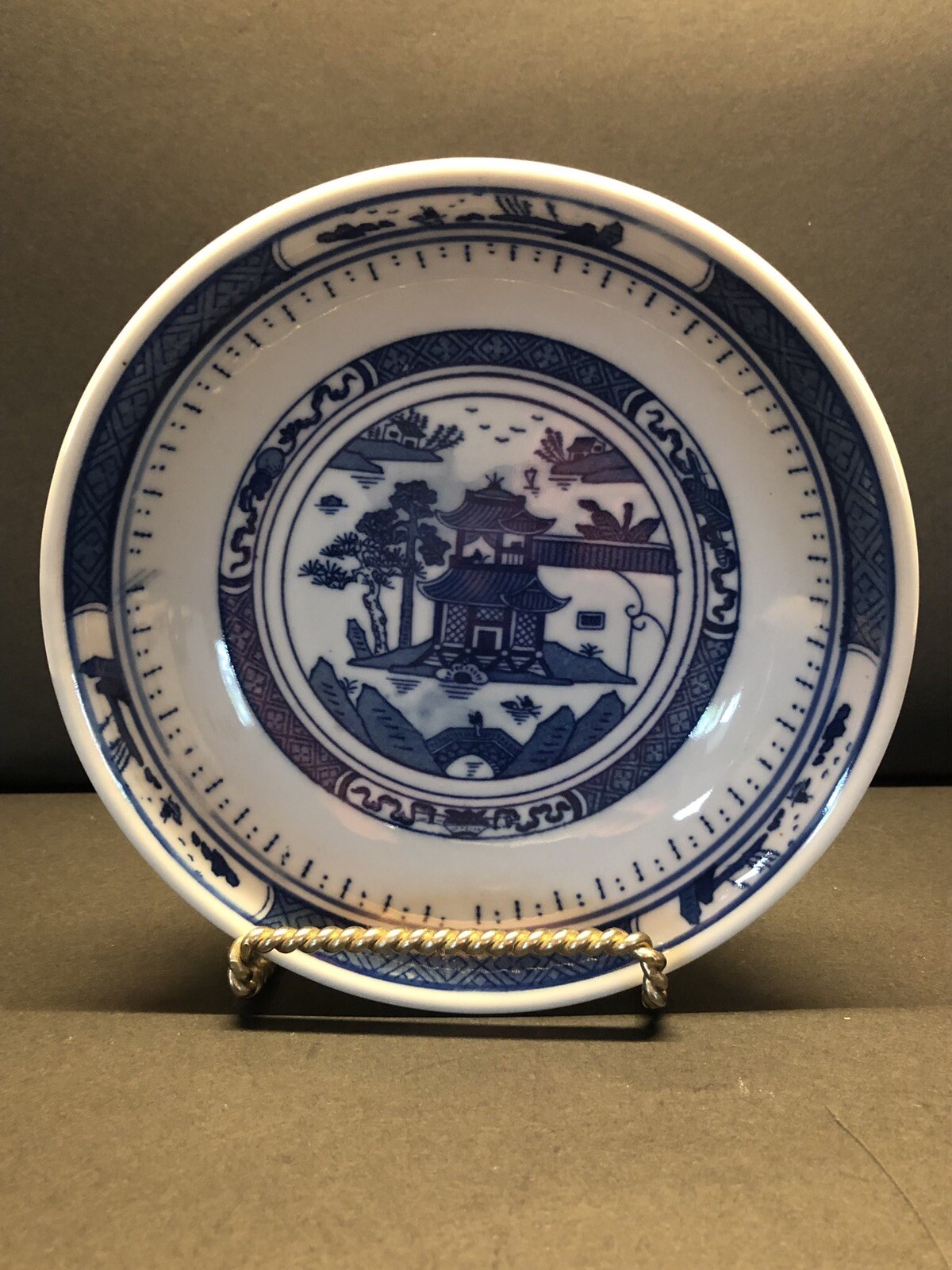 Vintage Blue Bowl International Plate Made In Chinan 5 1/2” Round