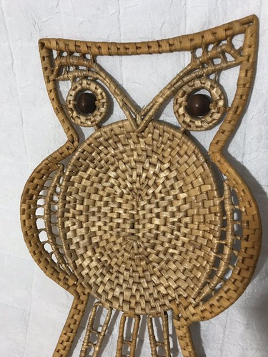 70s Retro VINTAGE Owl Shaped Grass Bowl Keys Wicker Rattan 13 x 8