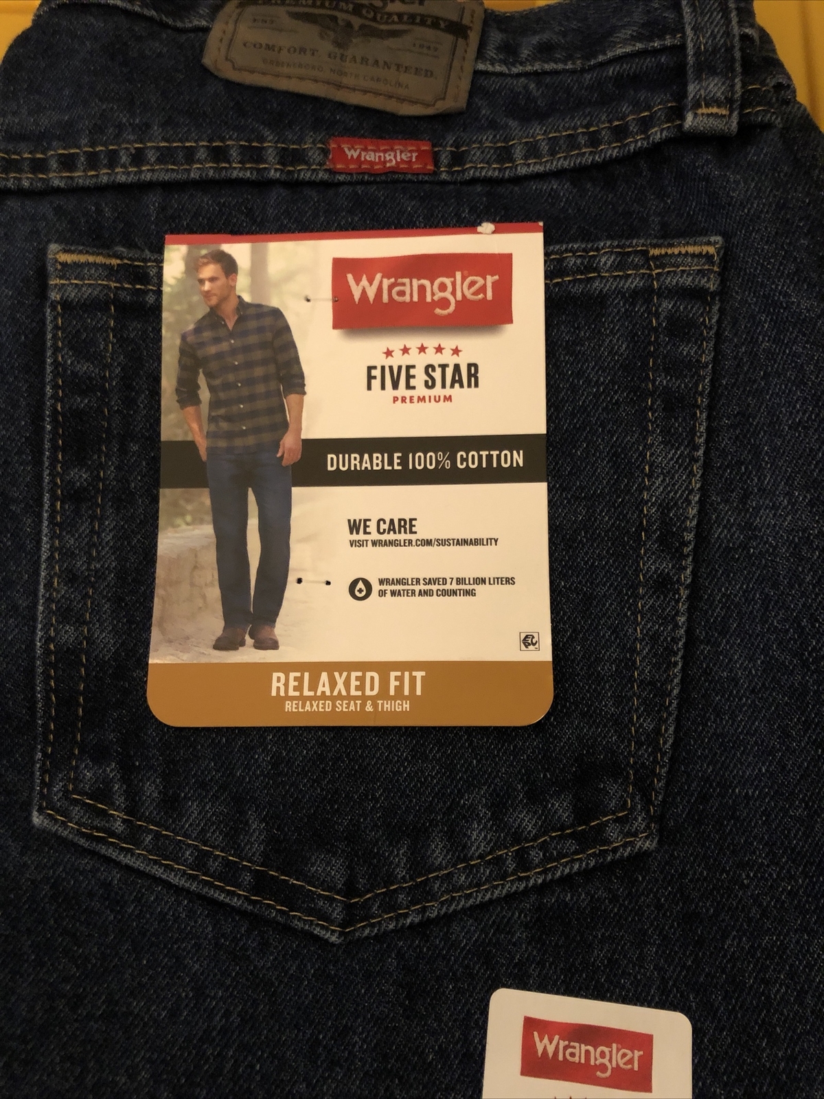 Wrangler Relaxed Fit Men s Jeans Blue 
