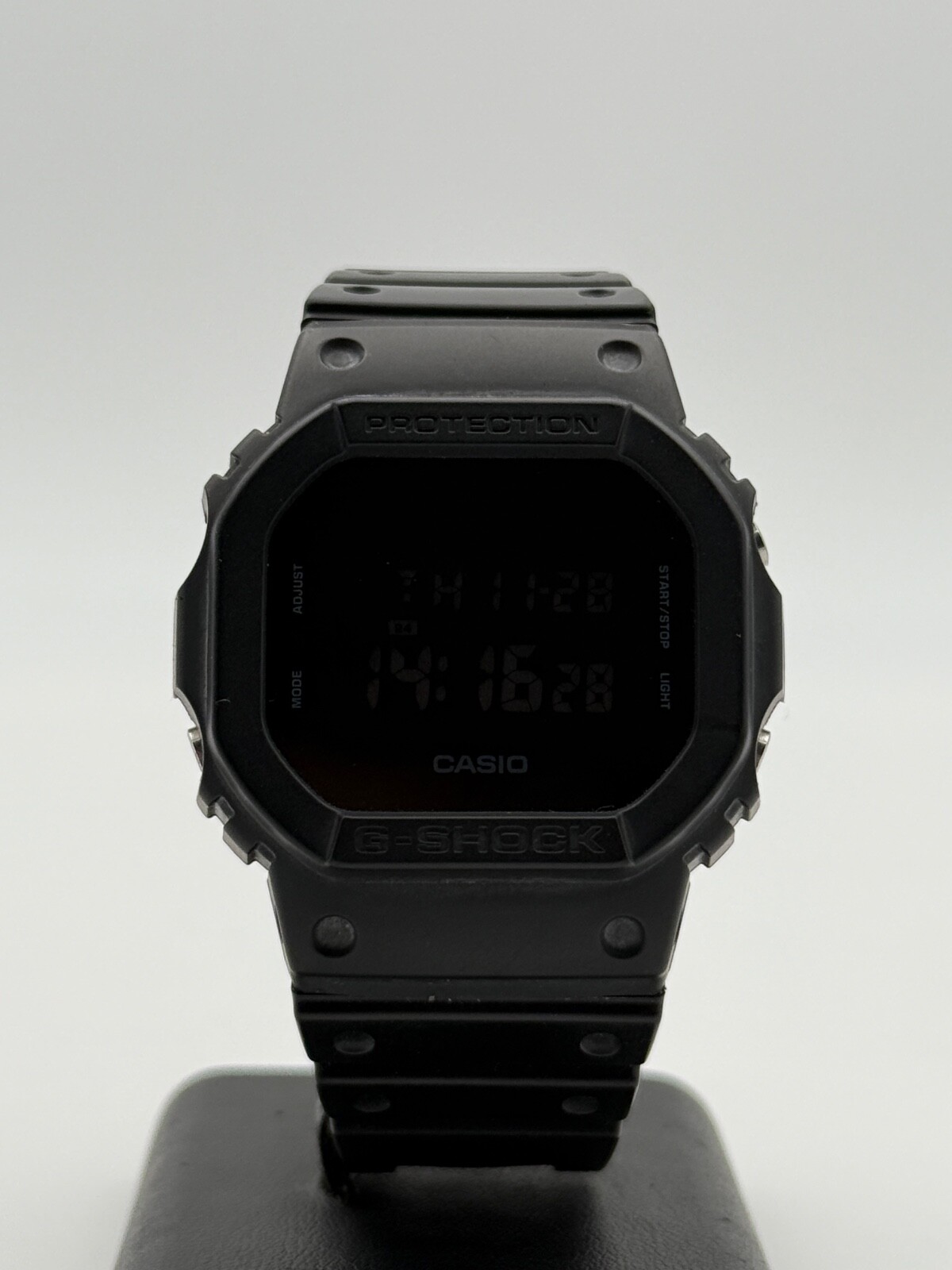 G-SHOCK Gショック DW-5600GU 3229 稼動品 G-SHOCK Gショック DW-5600GU 3229 稼動品 - メルカリ