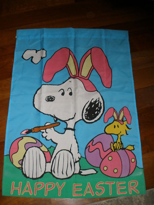 NCE Peanuts Snoopy Happy Easter Flag 30'' x 41''