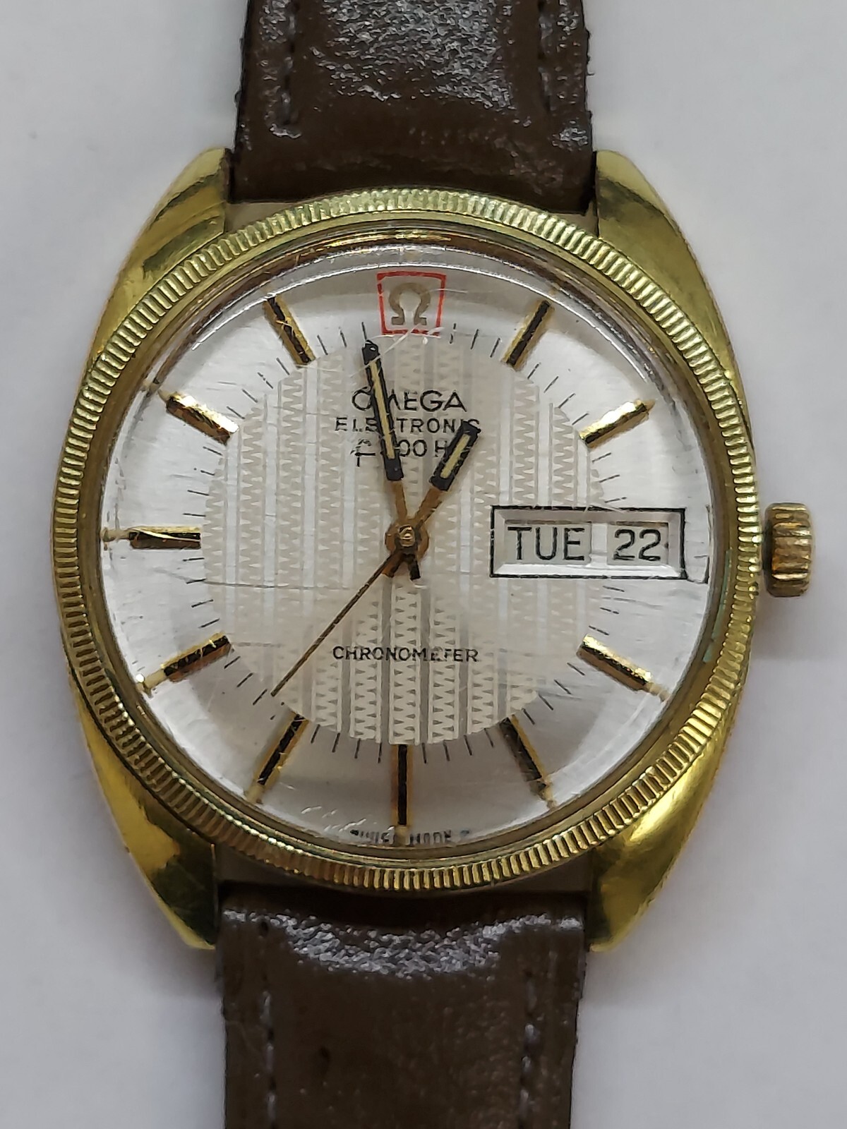 VINTAGE OMEGA ELECTRONIC F300HZ CHRONOMETER WATCH 