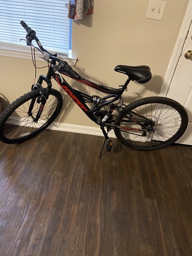 hyper explorer 29