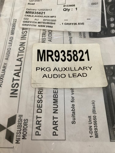 Mitsubishi OEM MR935821 Auxiliary Audio Lead Kit Fits Triton Colt Lancer