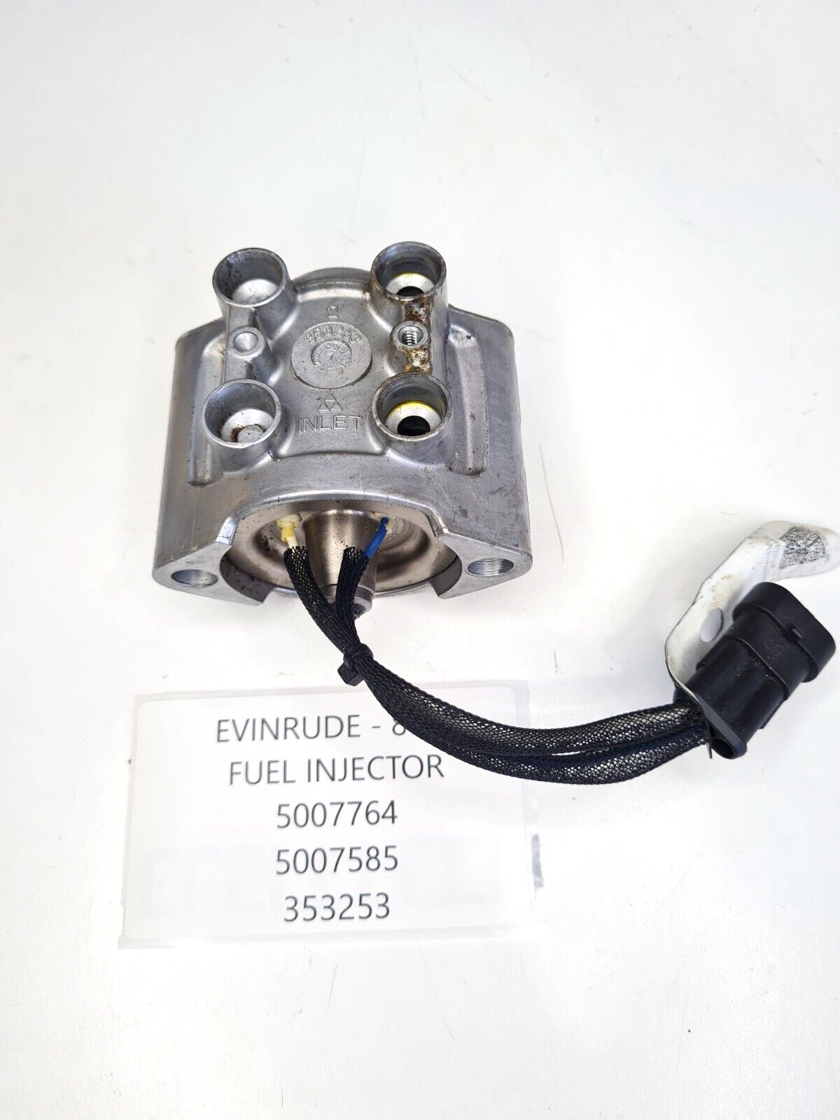 ETEC Evinrude Outboard Engine Motor PORT SIDE FUEL INJECTOR ASSY 90 - 300 HP