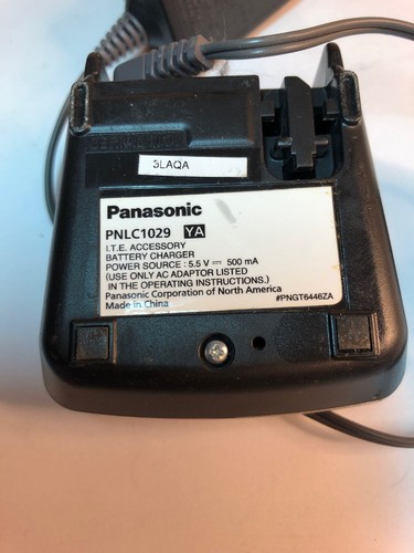 Panasonic PNLC1029 YA Silver Charging Base w/ PNLV226 Charger | Tested