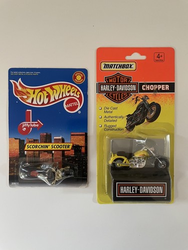 Jiffy Lube Scorchin' Scooter Special And Matchbox Chopper 1:64
