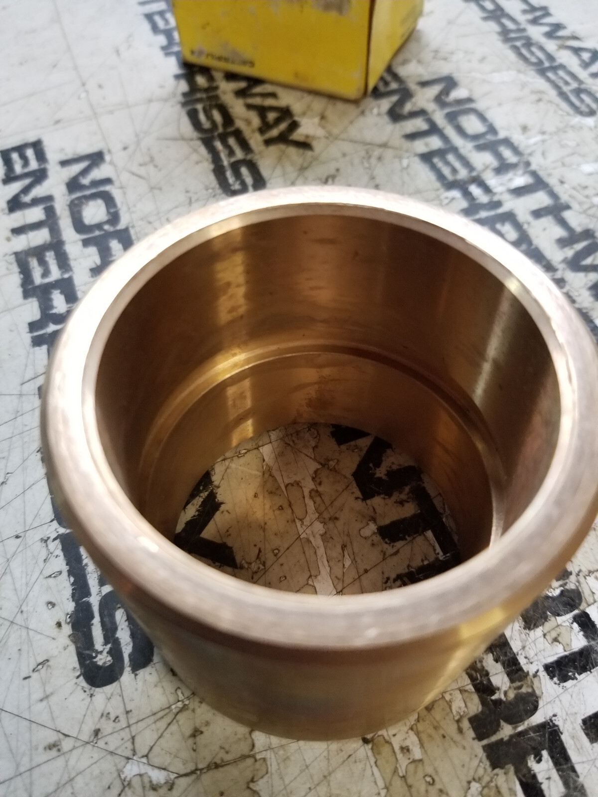 CATERPILLAR 2M-0132 BEARING BUSHING 20132 - Picture 1 of 4