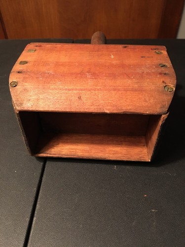 Primitive Wooden Rectangle 1 Pound Butter Mold.