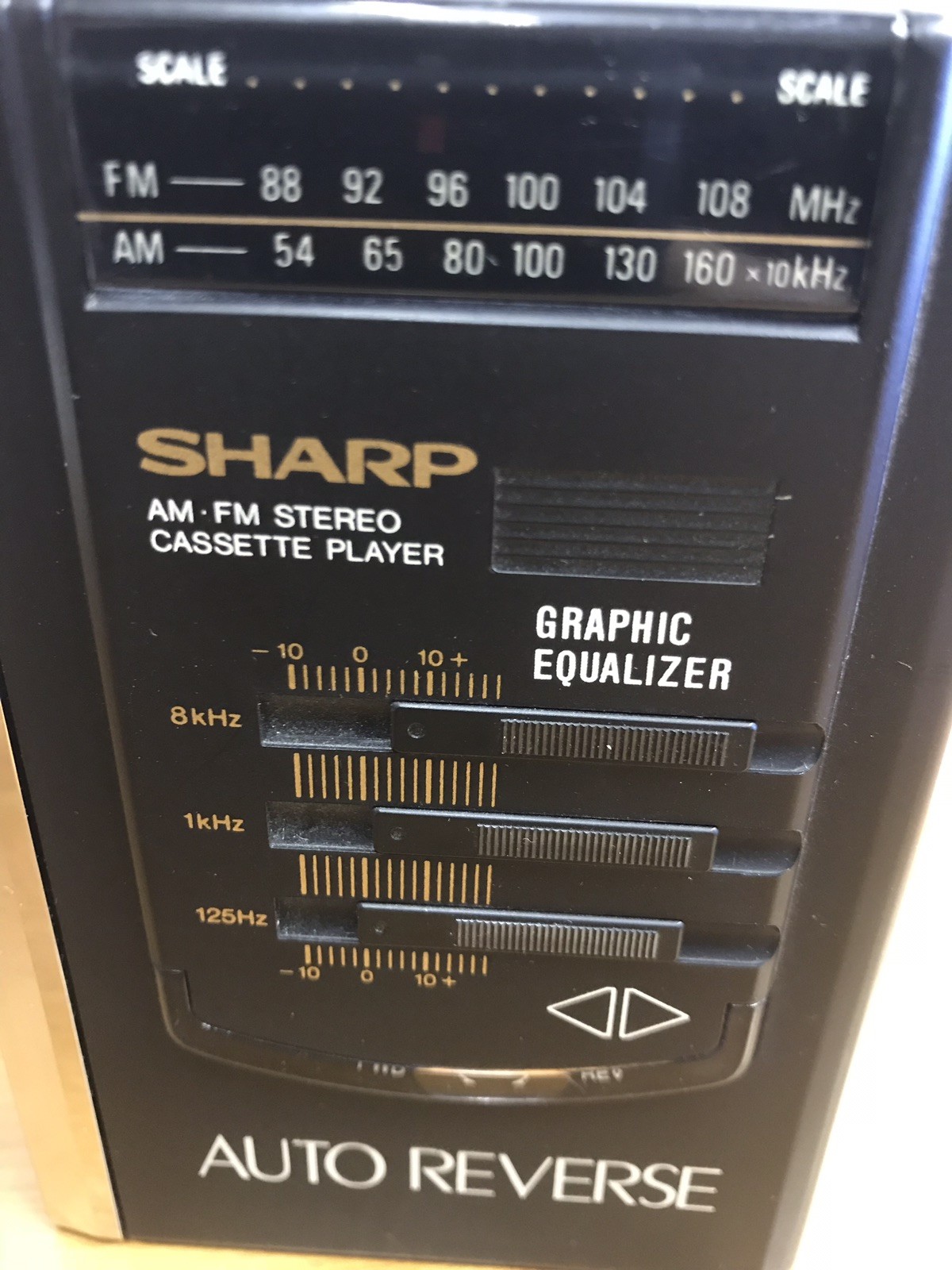 SHARP JC-518 AM/FM Stereo Cassette Tape Player AutoReverse, 3 Band Equalizer