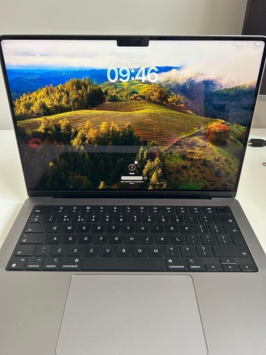 Apple MacBook Pro 14