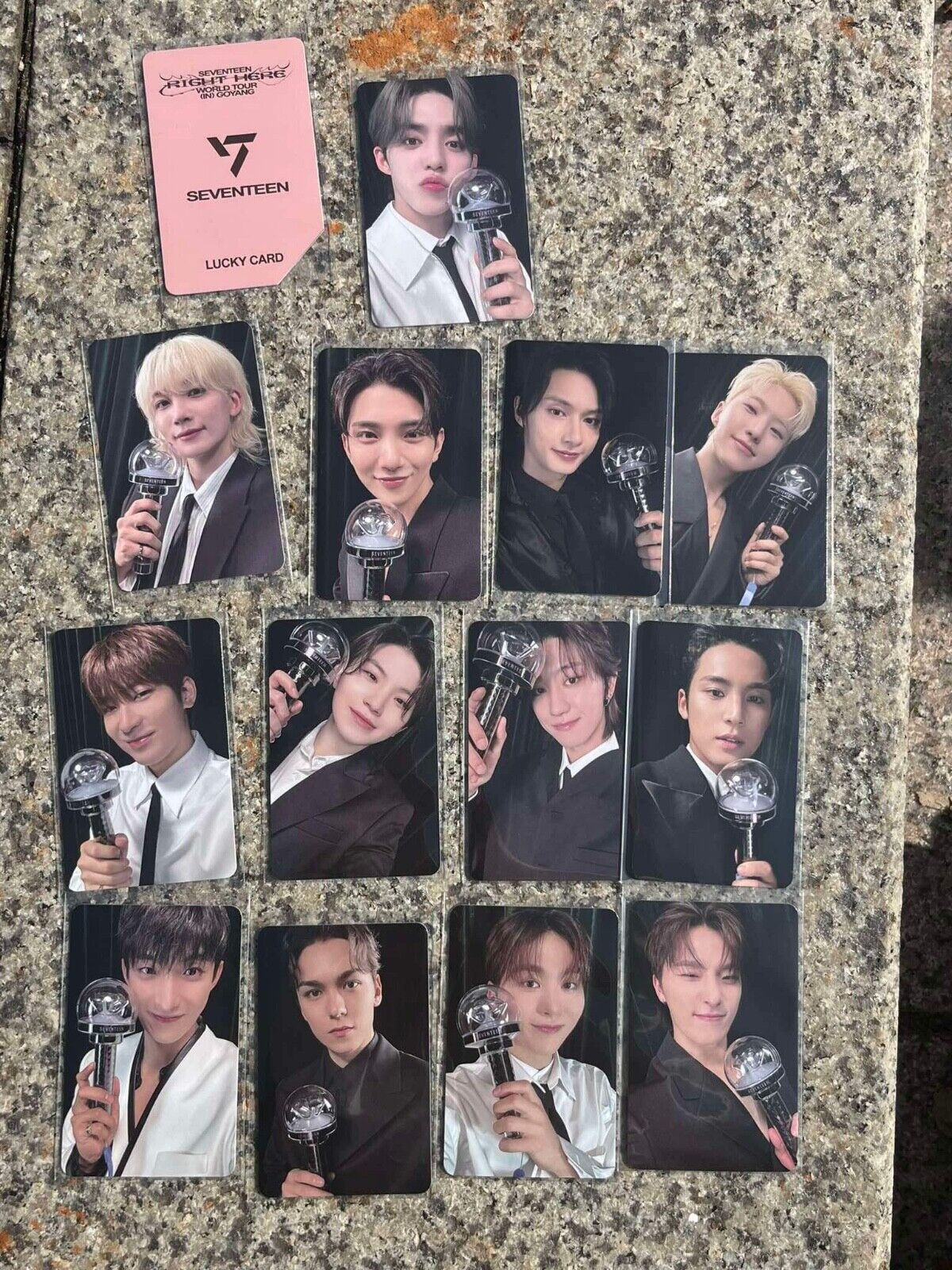SEVENTEEN RIGHT HERE WORLD TOUR CARATZONE CARAT ZONE CONCERT SEVENTEEN RIGHT HERE WORLD TOUR CARATZONE CARAT ZONE CONCERT