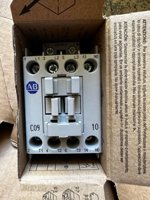 Allen-Bradley 100-C09EJ10 Contactor New open box