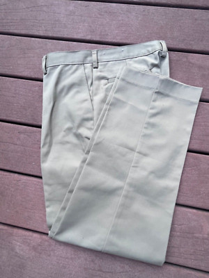 Men Pants khaki tan chino  32-30 flat Edwards 2537-005