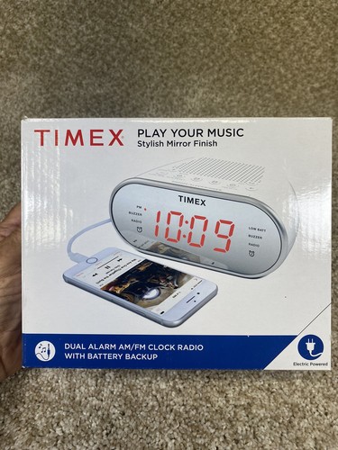 With Am/fm Radio And 20 Station Presets Digital Clock Radio.