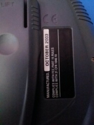 Philips AZT3202/17 Portable CD Player Digital FM Tuner TESTED WORKS PERFECT