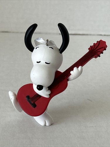 Vtg HALLMARK SNOOPY with red guitar HTF | eBay