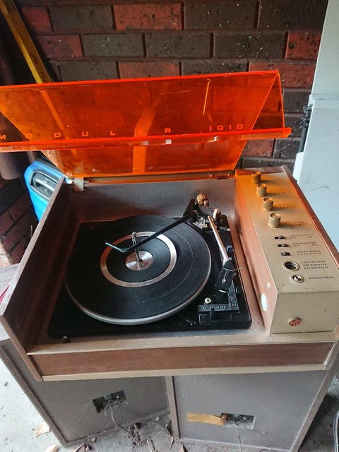 Price drop Vintage audio. Nakamichi cassette ,pye turntable realistic