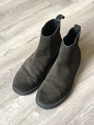 saint laurent hugo 25 chelsea boots