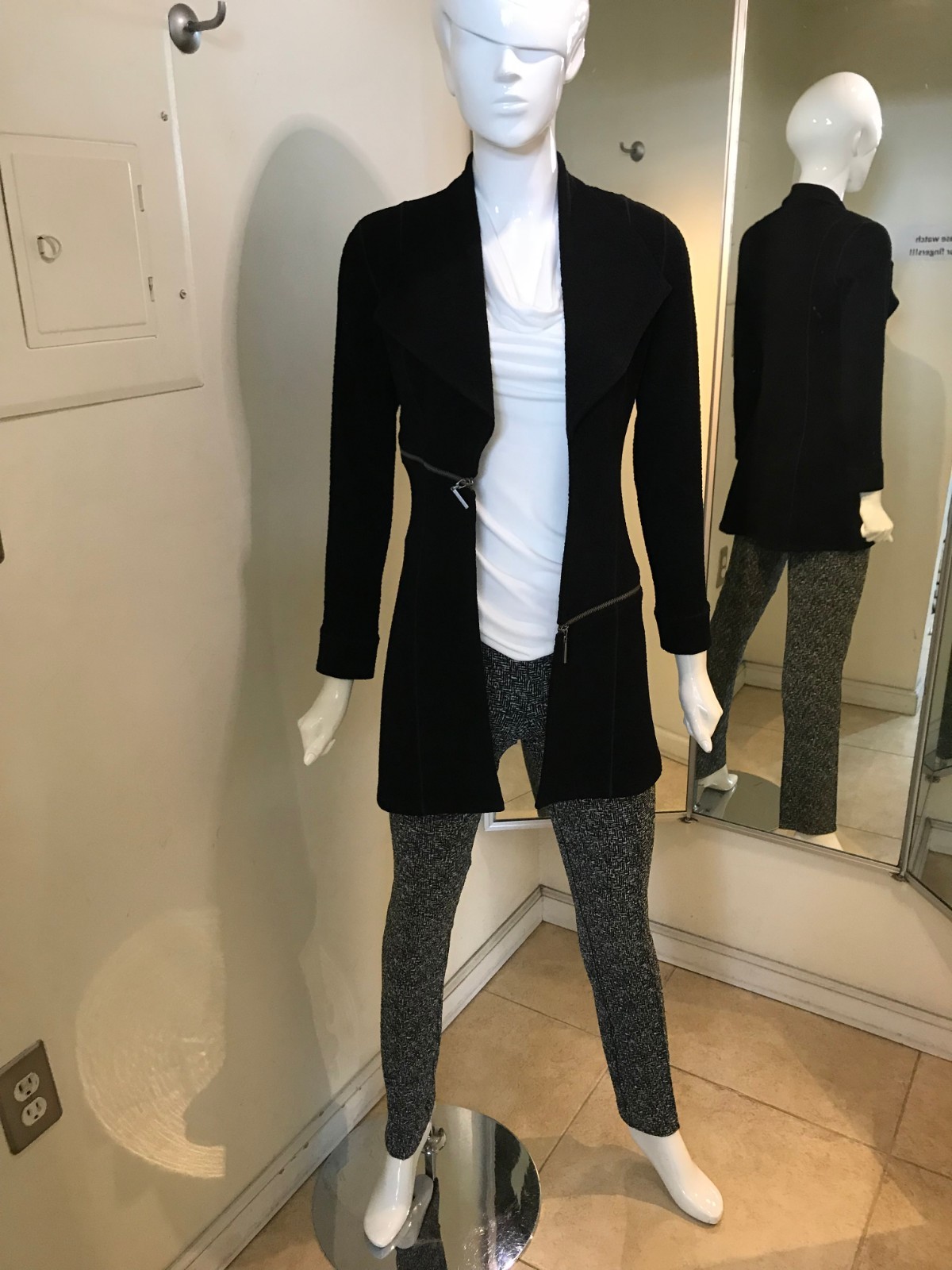 Pre-owned Eva Varro Womens Barcelona Long Jackets In Navy Blue