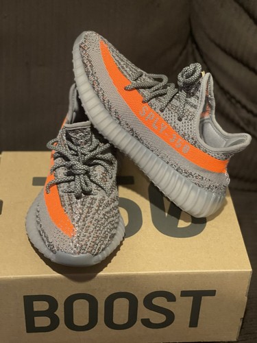 Yeezy Boost 350 V2 - “BELURF/STEGRY/SOLRED” Adidas Yeezy Boost 350 V2 Beluga Reflective Belurf Stegry  main image 4