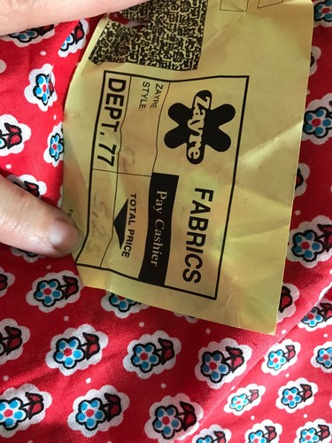 Vintage 70's's Mid Weight MOD Flower Power Fabric Red White Blue 43