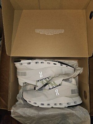 Size 9.5 - On Cloudnova White Mineral - NEW IN BOX