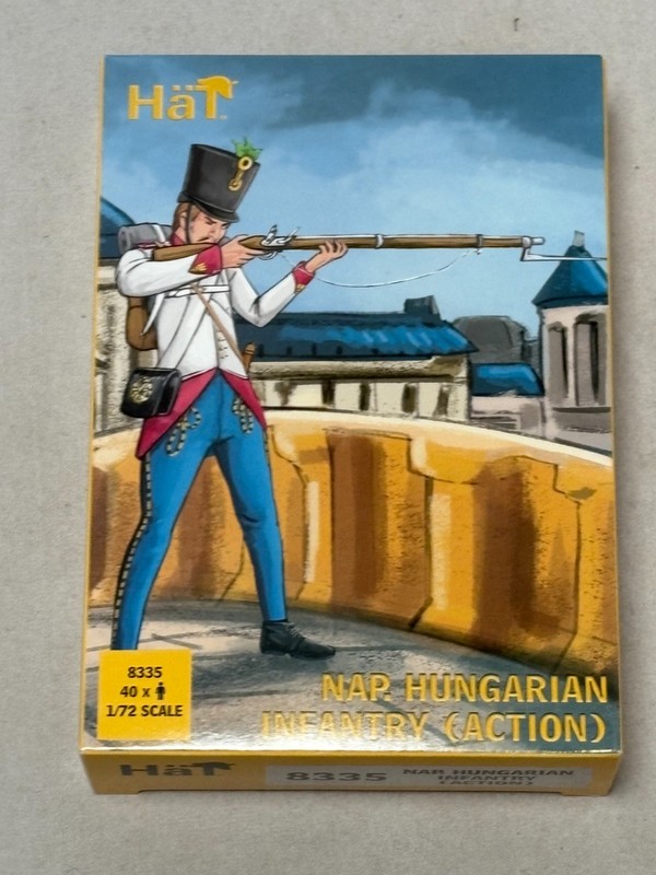 Figurines Au 1/72. HÃT 8335, Infanterie Hongroise En Action.