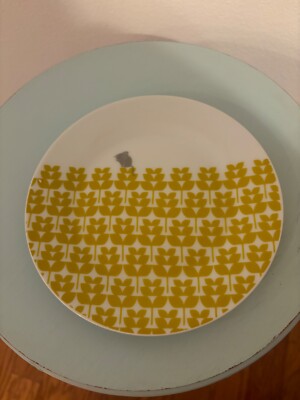 Retro magpie mengsel plate yellow mouse flower vegan friendly 7 1/2 inch
