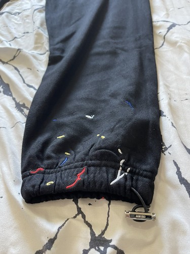 AMIRI AMIRI EMBROIDERED PAINT DRIP LOGO SWEATPANT / SIZE : MEDIUM