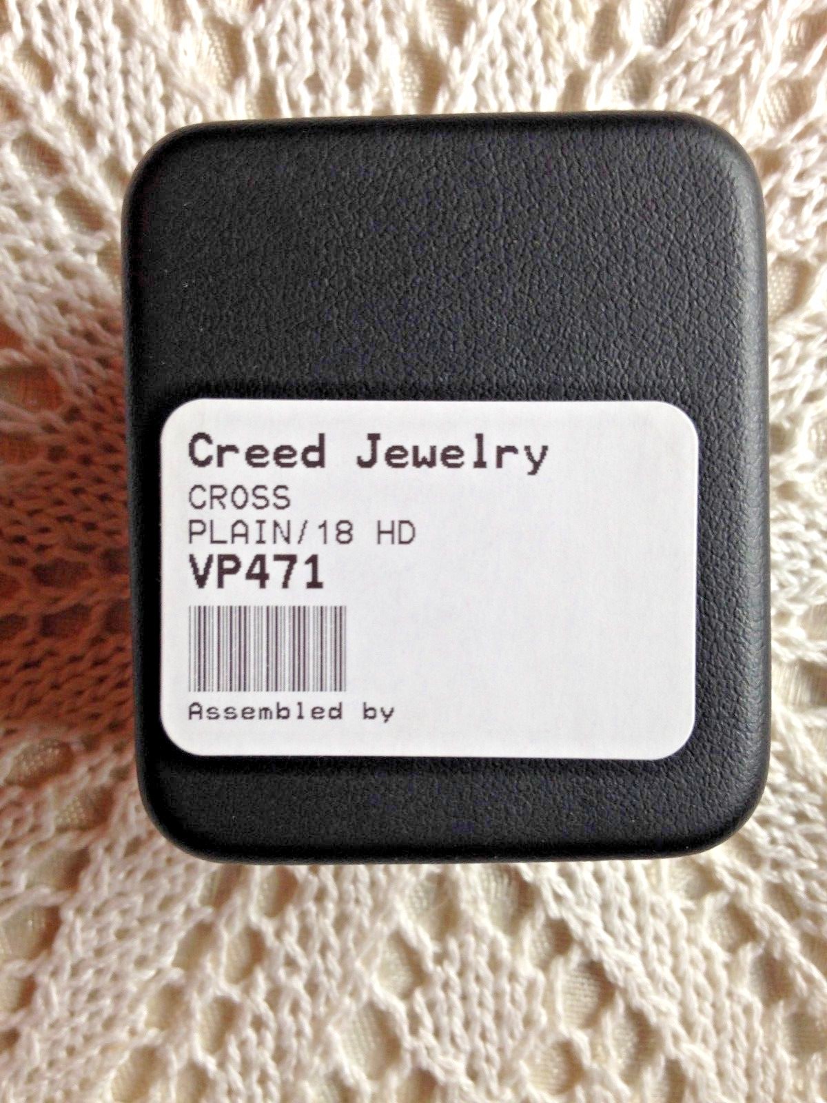CREED "GOLD 24KT " CROSS" MEDAL 3/4"H, 18"Ch. VP471 Dainty!  *NEW in Gift Box*.