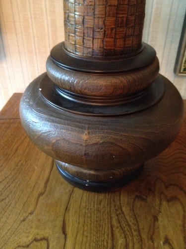 Don Ward Industries MCM  Vintage Ceramic Table Lamp 3 Way Bulb No Shade