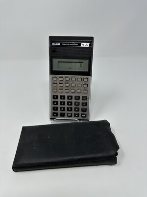 Vintage CASIO FX-82 Scientific Calculator TESTED WORKING