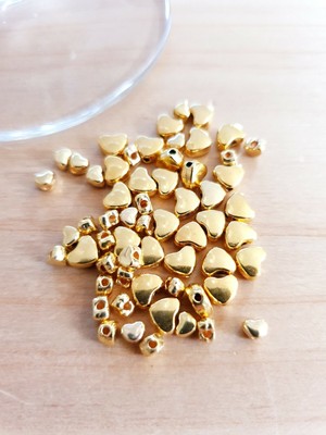 60 x Gemischte Herzperlen zur Schmuckherstellung Beads Spacer Basteln Deko Gold