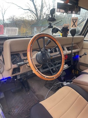 image 2 of interior